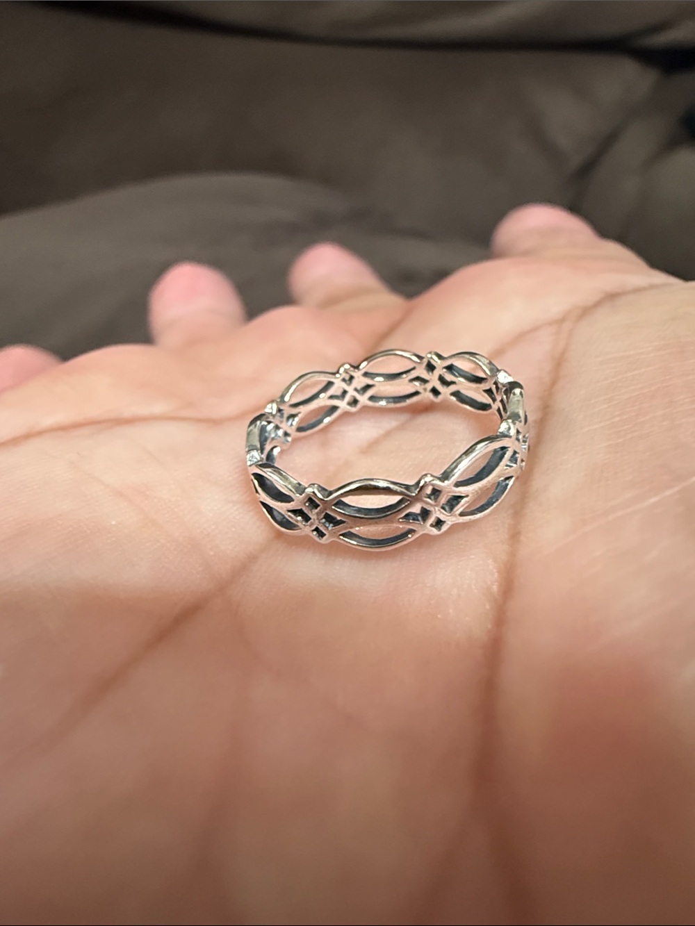 Sterling silver Celtic band ring size 6